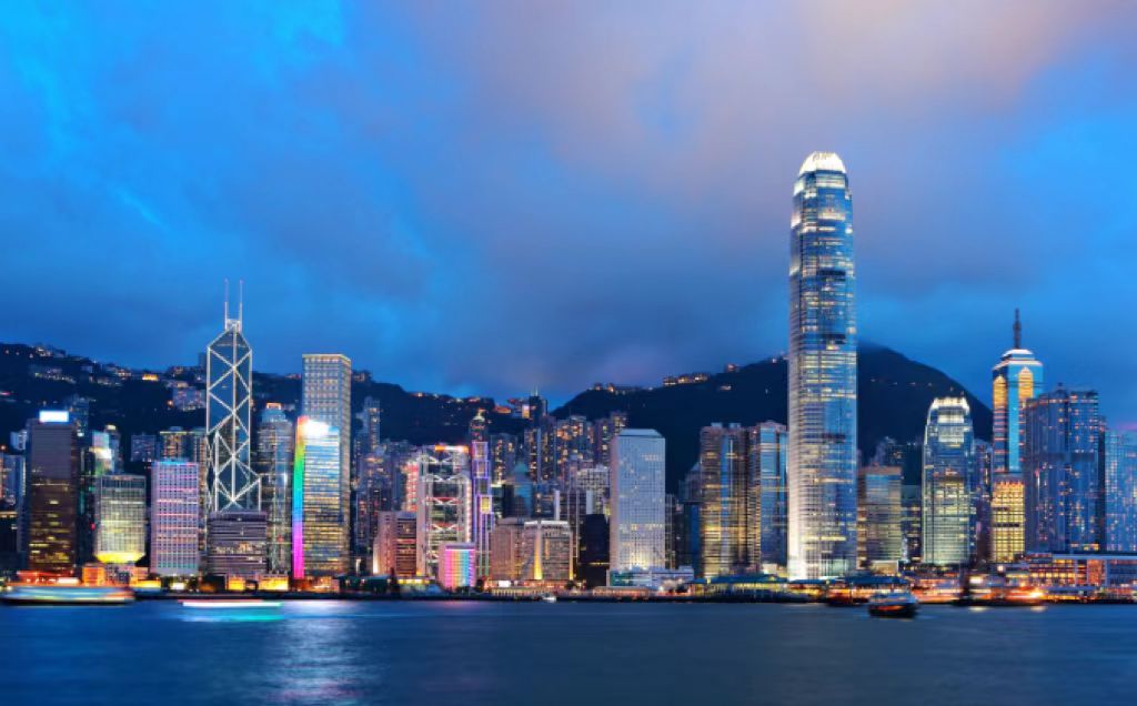 為什么有很多機構現在很熱衷去香港留學?